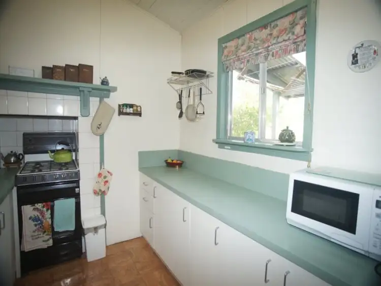 Seventh view of Homely house listing, 31 Hopetoun Avenue, Morwell VIC 3840