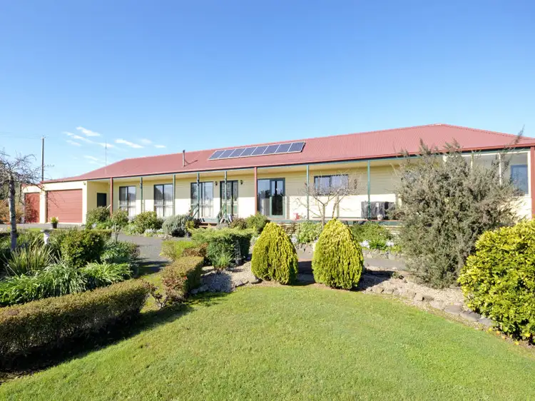 Main view of Homely house listing, 24 Mount View Court, Hazelwood North VIC 3840