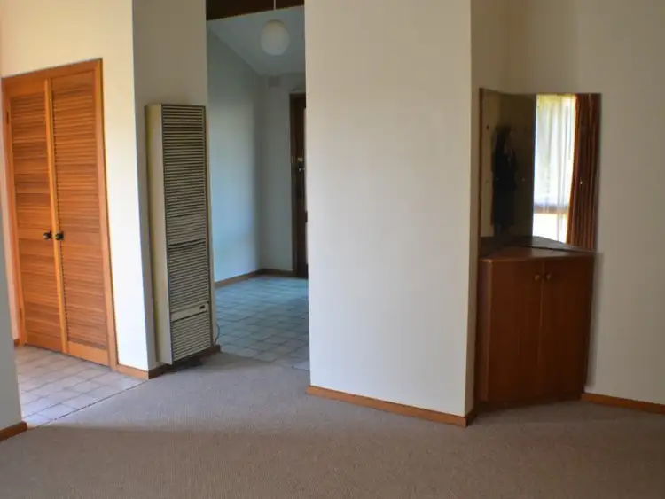 Fourth view of Homely unit listing, 41 Dell Circuit, Morwell VIC 3840