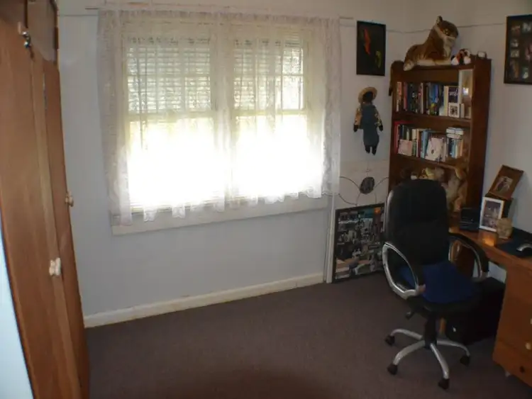 Seventh view of Homely house listing, 28 Polden Crescent, Morwell VIC 3840