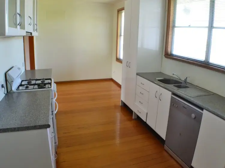 Fourth view of Homely house listing, 10 Connan Court, Morwell VIC 3840