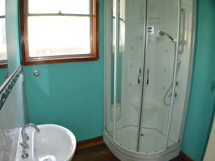 Fifth view of Homely house listing, 10 Connan Court, Morwell VIC 3840