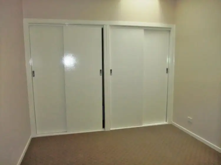 Fifth view of Homely townhouse listing, 44 Hopetoun Avenue, Morwell VIC 3840