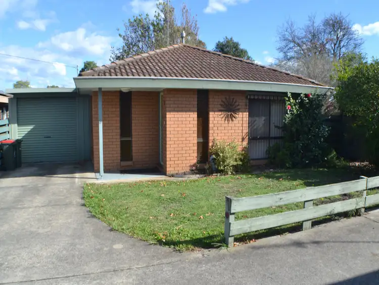 3/6 Aherin Street, Morwell VIC 3840