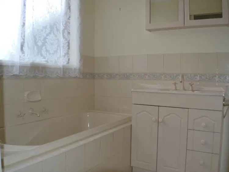 Seventh view of Homely house listing, 8 Chestnut Avenue, Morwell VIC 3840