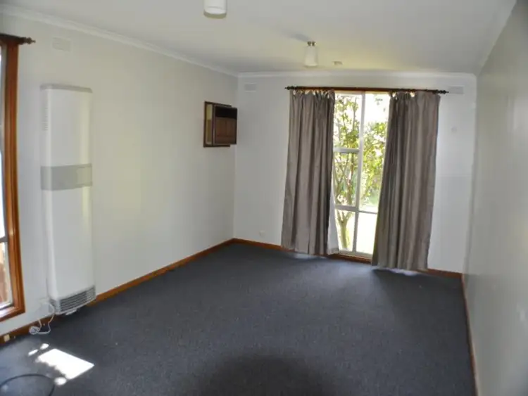 Second view of Homely house listing, 4 Hawthorn Crescent, Churchill VIC 3842