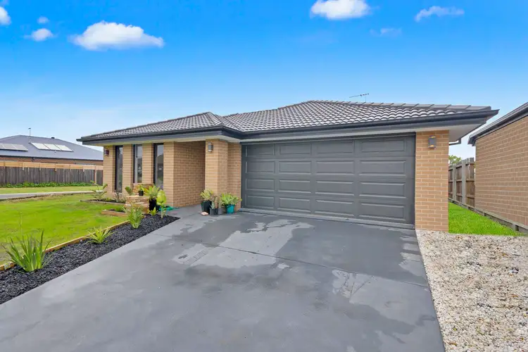Second view of Homely house listing, 6 Rieniets Way, Yinnar VIC 3869