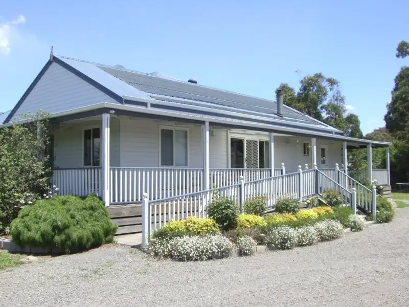 Main view of Homely house listing, 8 Palm Grove, Morwell VIC 3840