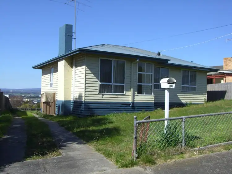 30 Hunt Street, Morwell VIC 3840
