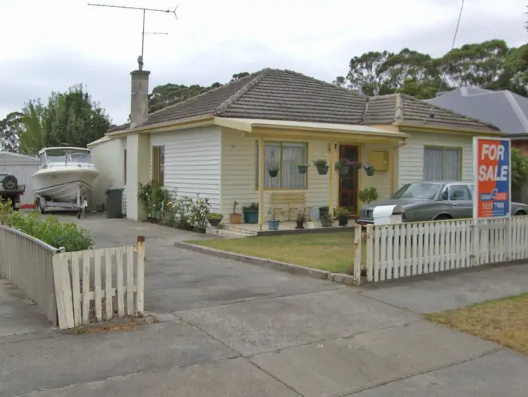 11 Patricia Street, Morwell VIC 3840