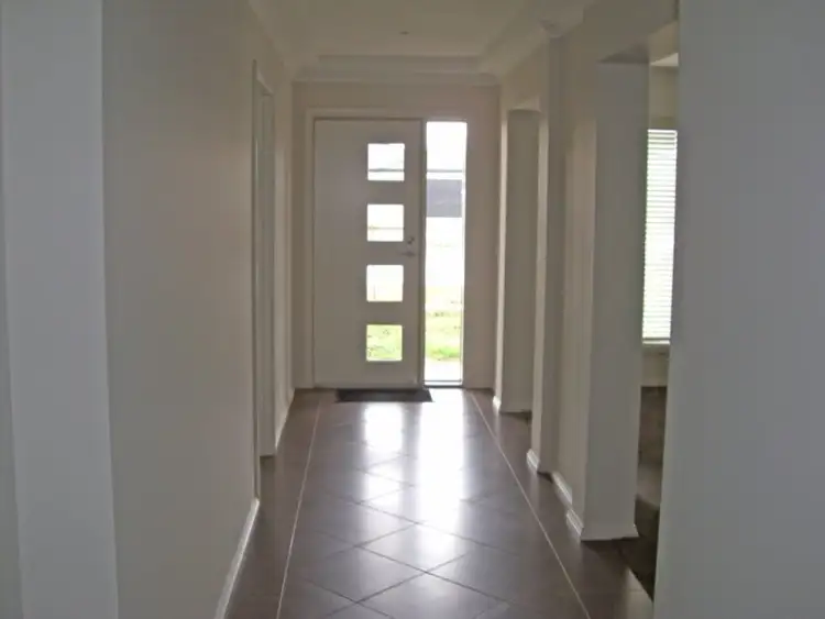 Fourth view of Homely house listing, 5 Josie Court, Morwell VIC 3840