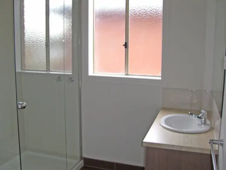 Fifth view of Homely house listing, 5 Josie Court, Morwell VIC 3840