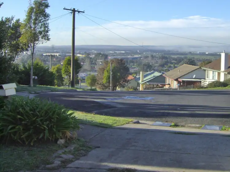 Fourth view of Homely house listing, 14 Lae Court, Morwell VIC 3840