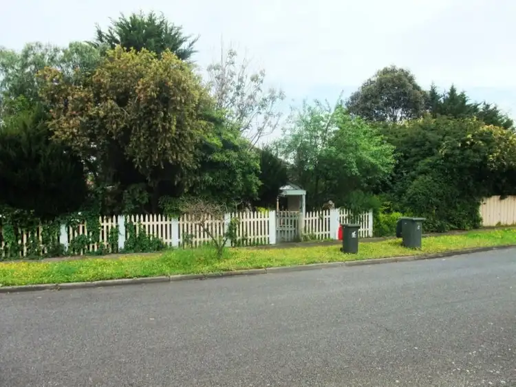 25 Cynthia Street, Morwell VIC 3840