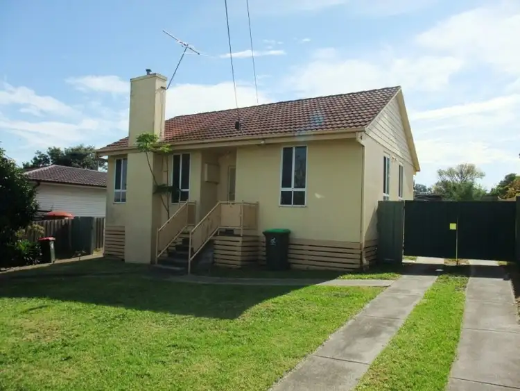 15 Donald Street, Morwell VIC 3840