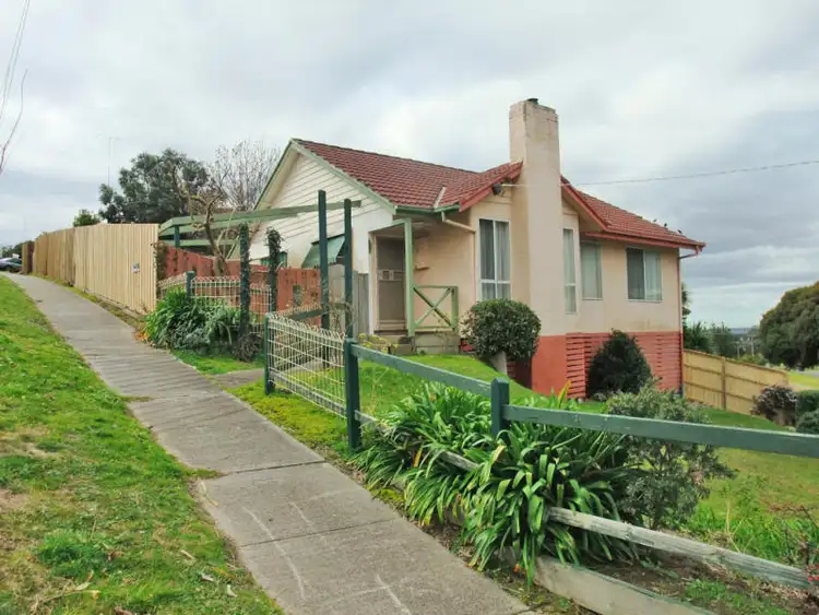 2 Doolan Street, Morwell VIC 3840