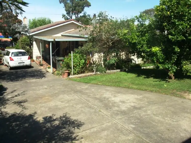 67 Main Road, Tyers VIC 3844