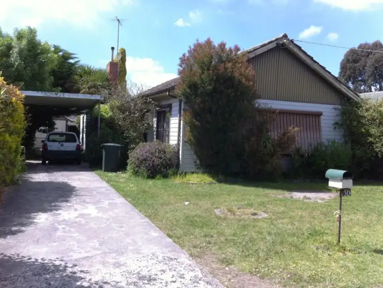 30 Hopetoun Avenue, Morwell VIC 3840