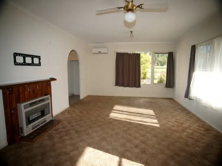 Second view of Homely house listing, 10 Porter Street, Morwell VIC 3840
