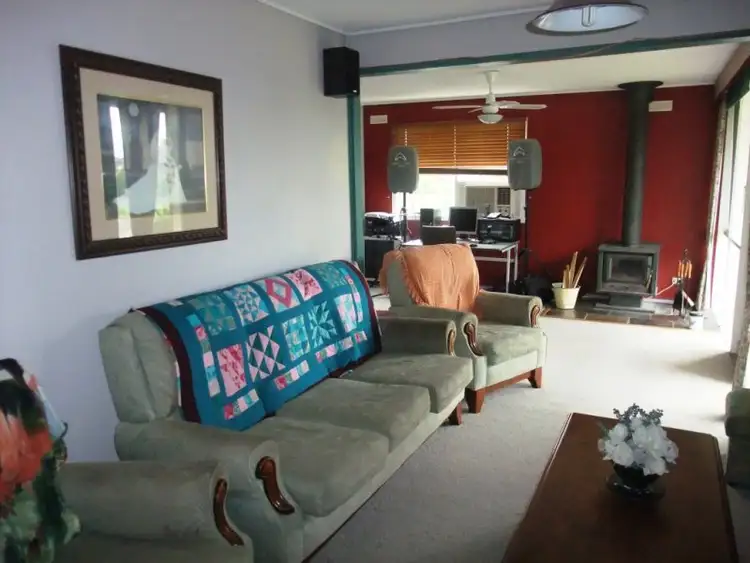 Fifth view of Homely house listing, 15 Littleton Avenue, Yinnar VIC 3869
