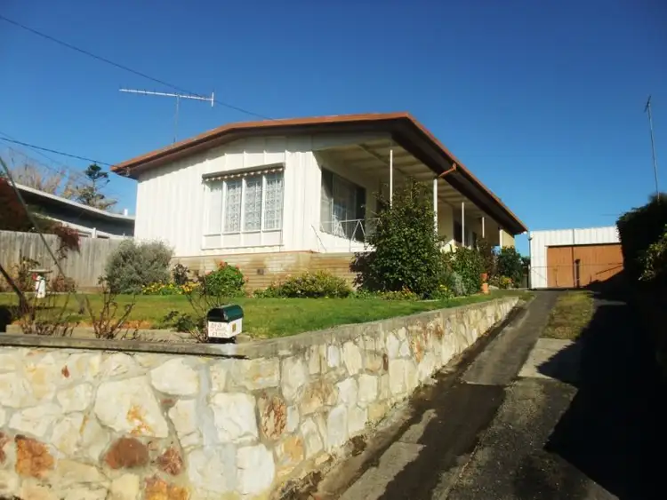 69 Haywood Street, Morwell VIC 3840