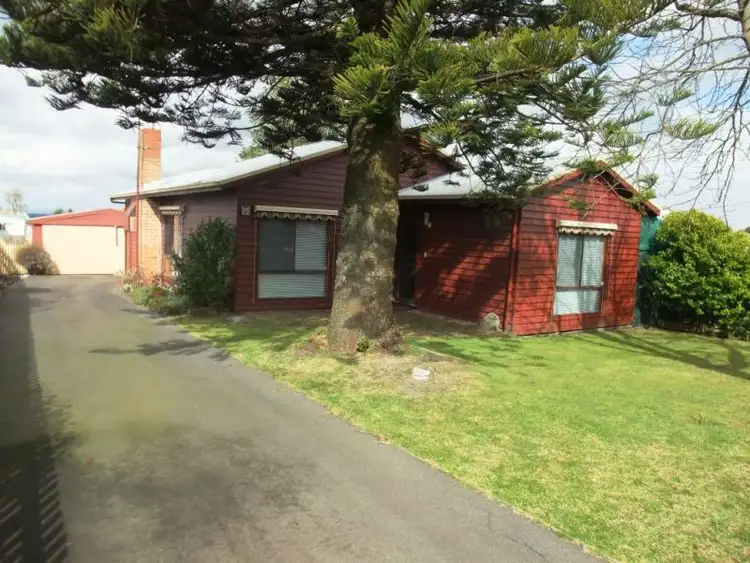 9 Rossmore Avenue, Yallourn North VIC 3825