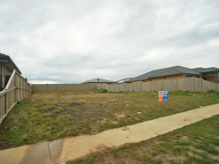 14 Brampton Avenue, Morwell VIC 3840