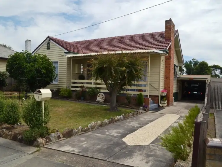 13 Jane Street, Morwell VIC 3840