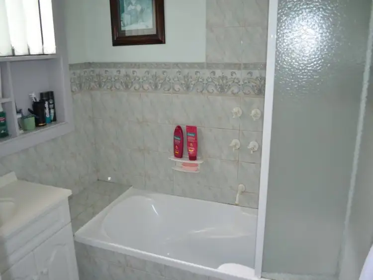 Sixth view of Homely house listing, 10 Polden Crescent, Morwell VIC 3840