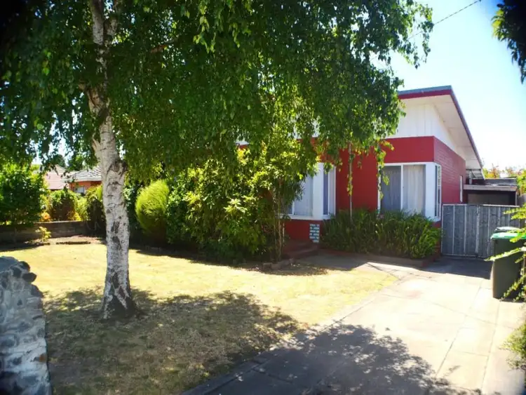 77 Holmes Road, Morwell VIC 3840