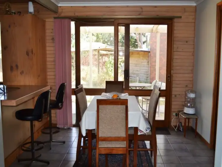 Fifth view of Homely townhouse listing, 9 Sunderland Circuit, Traralgon VIC 3844