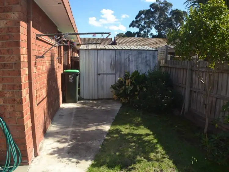 Seventh view of Homely unit listing, 70 Dell Circuit, Morwell VIC 3840