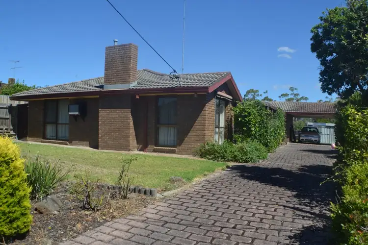 2 Latter Grove, Churchill VIC 3842