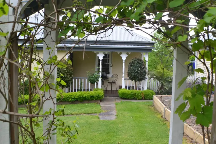 25 Brewsters Road, Yinnar South VIC 3869