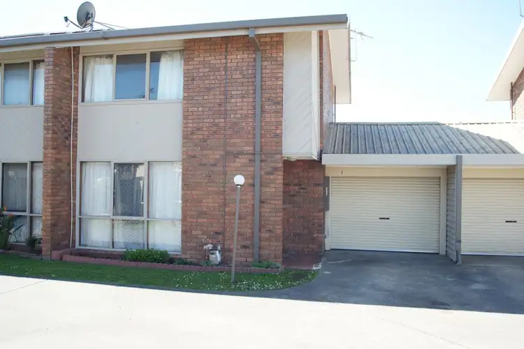 2/2 Opal Place, Morwell VIC 3840