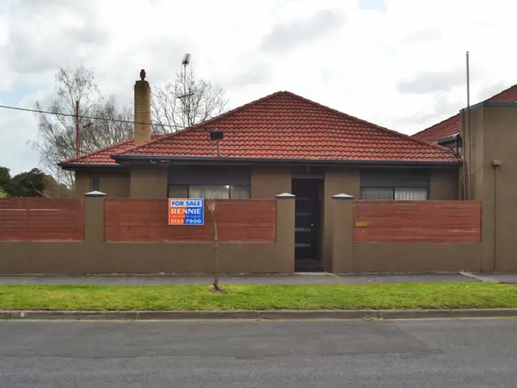 21 Balfour Street, Newborough VIC 3825