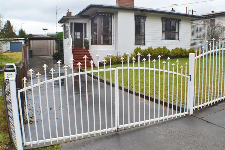 Main view of Homely house listing, 21 Donald Street, Morwell VIC 3840