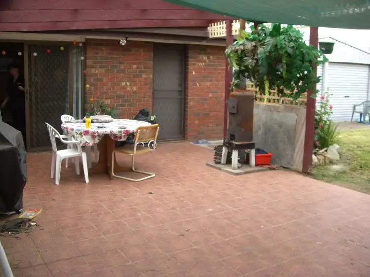 Seventh view of Homely house listing, 1 Melanie Court, Morwell VIC 3840