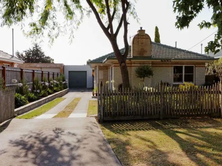 11 Fairfield Street, Morwell VIC 3840