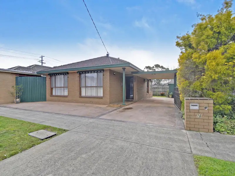 Main view of Homely unit listing, 1/43 Hazelwood Road, Morwell VIC 3840