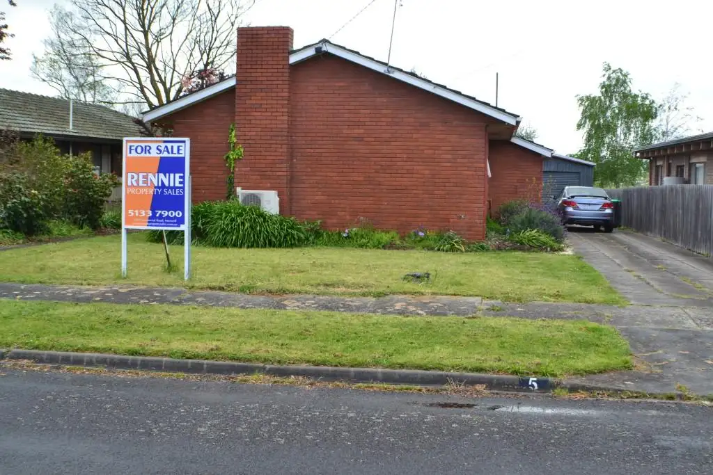 Main view of Homely house listing, 5 William Crescent, Yinnar VIC 3869