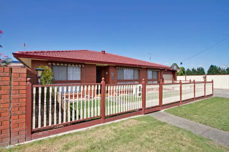 2/17 Davey Street, Morwell VIC 3840
