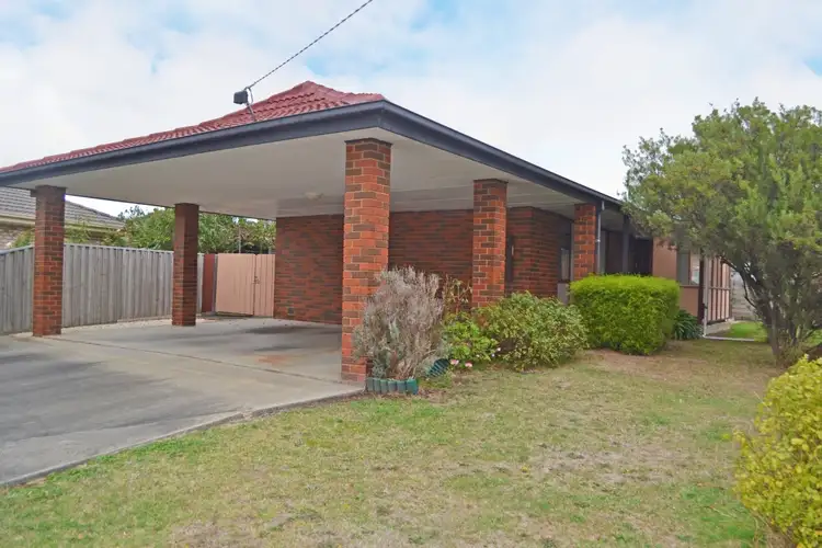 6 Spring Court, Morwell VIC 3840