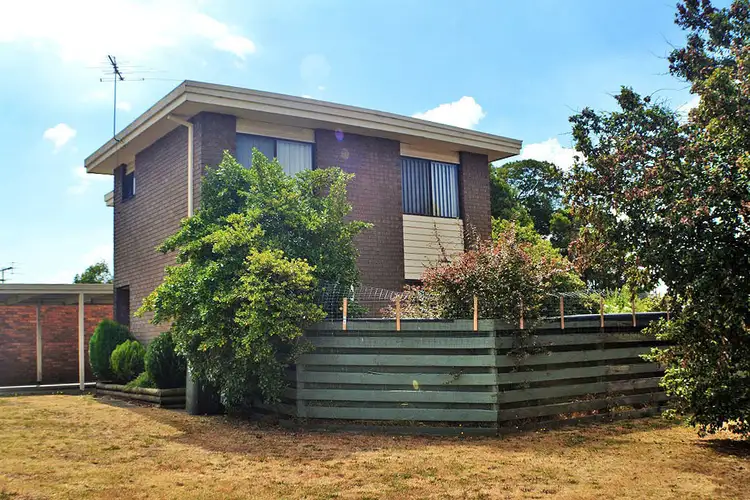 8/1 Hannah Street, Morwell VIC 3840