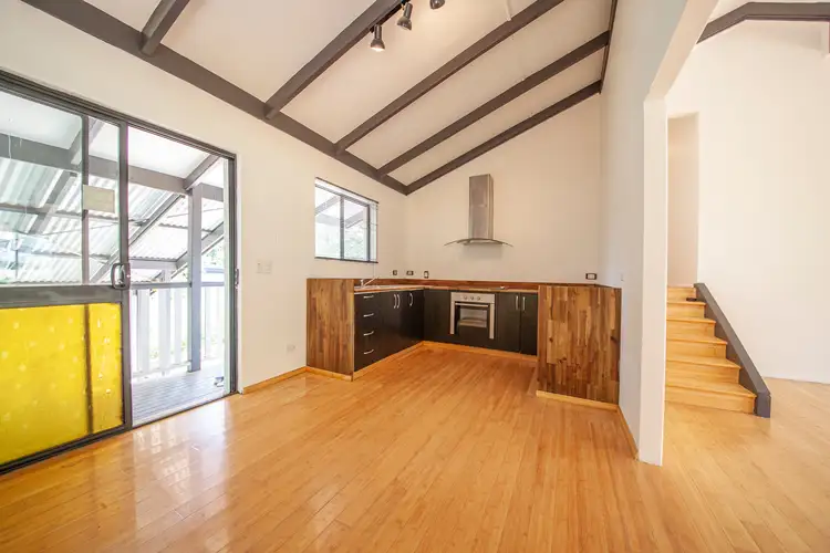 Sixth view of Homely house listing, 2 OGILVIE STREET, Bundamba QLD 4304
