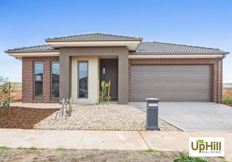 26 Portia circuit, Clyde North VIC 3978