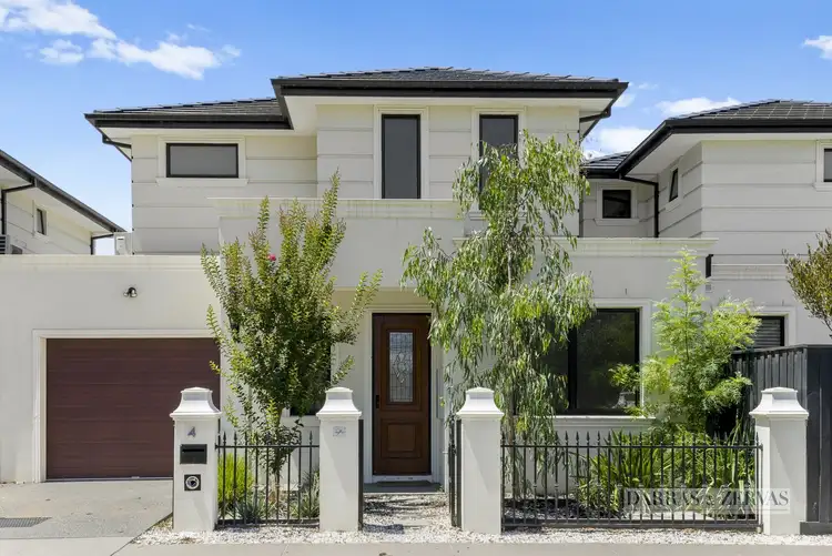 4 Russ Street, Clayton South VIC 3169