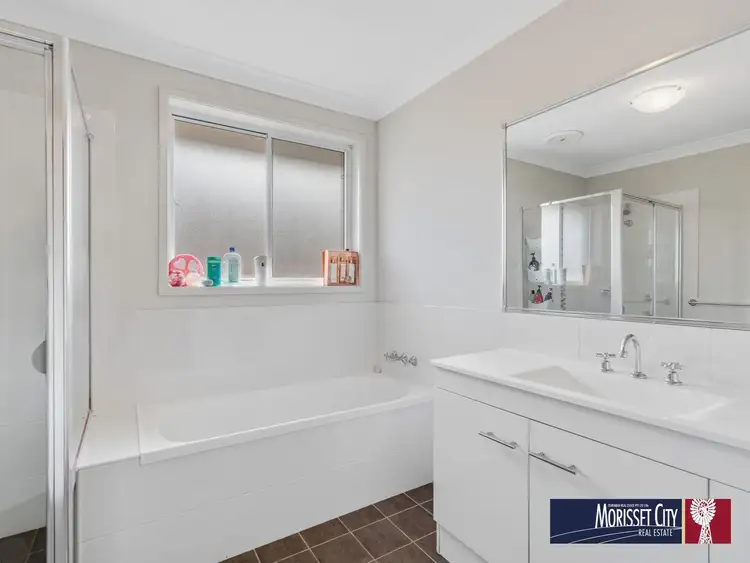 Fifth view of Homely house listing, 7 Kelowna Avenue, Morisset NSW 2264