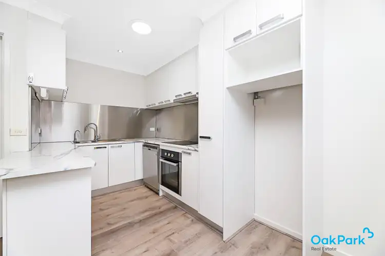 Sixth view of Homely unit listing, 17/16 South Circular Road, Gladstone Park VIC 3043