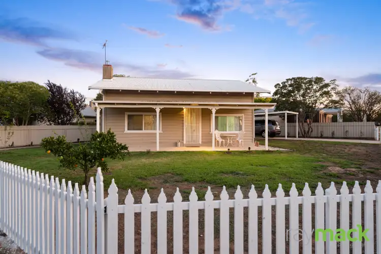 49 Elizabeth Street, Wahgunyah VIC 3687